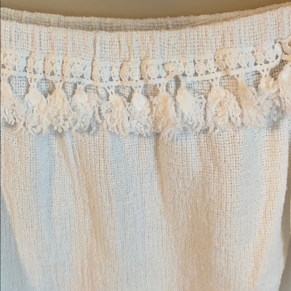 White fringe two piece set - Picture 3 of 4